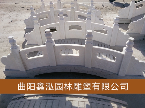 石雕欄桿 