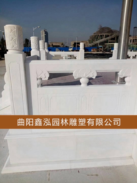 石雕欄桿 